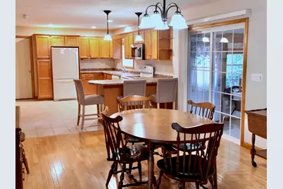 7 Rodeo Dr, East Bridgewater, MA 02333 - Photo 2