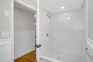 13 Mt Ave, Worcester, MA 01606 - Photo 18