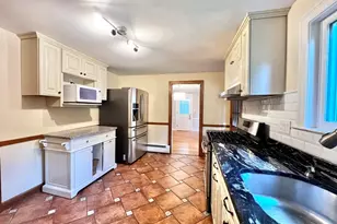 85 Alba Rd, Wellesley, MA 02481 - Photo 4