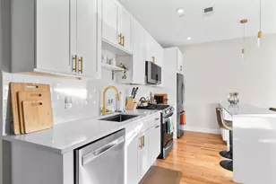 35 Somerset, Winthrop, MA 02152 - Photo 2