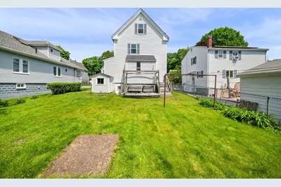 17 Heywood Ave, Melrose, MA 02176 - Photo 6