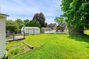 17 Heywood Ave, Melrose, MA 02176 - Photo 4