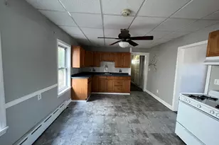 696 Broadway, Everett, MA 02149 - Photo 4