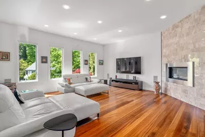 17 Edge Hill Rd, Newton, MA 02467 - Photo 12