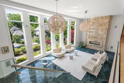 17 Edge Hill Rd, Newton, MA 02467 - Photo 4