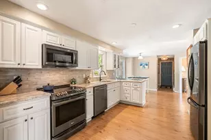 3 Jonathans Way, Upton, MA 01568 - Photo 14