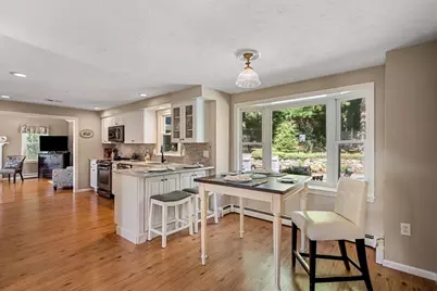 3 Jonathans Way, Upton, MA 01568 - Photo 8