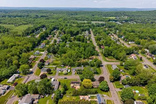24 Hickory St, Agawam, MA 01030 - Photo 36