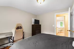 186 Pleasant St, Millis, MA 02054 - Photo 22