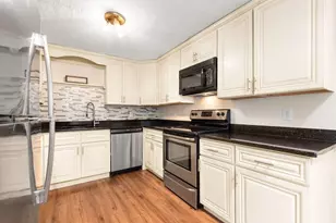 186 Pleasant St, Millis, MA 02054 - Photo 12