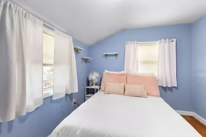 186 Pleasant St, Millis, MA 02054 - Photo 24