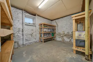 154 Fellsway W, Medford, MA 02155 - Photo 30
