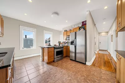 154 Fellsway West #3, Medford, MA 02155 - Photo 4