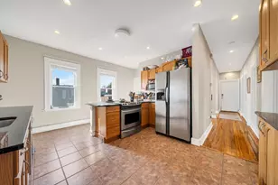 154 Fellsway W, Medford, MA 02155 - Photo 4