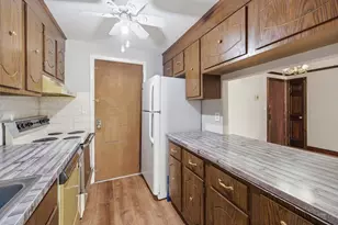 358 Broadway, Lynn, MA 01904 - Photo 10