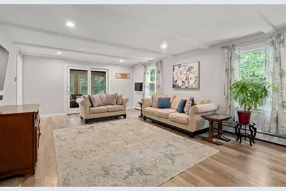 2 Downingwood Dr, Franklin, MA 02038 - Photo 12