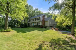2 Downingwood Dr, Franklin, MA 02038 - Photo 2