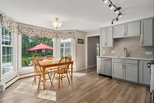 2 Downingwood Dr, Franklin, MA 02038 - Photo 8
