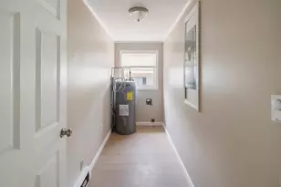 83 Merrimac St, Woburn, MA 01801 - Photo 16