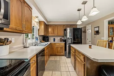 82 H Foote Rd, Charlton, MA 01507 - Photo 10