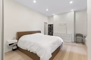 382 Commonwealth Ave, Boston, MA 02215 - Photo 16