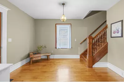 32 Milton St, New Bedford, MA 02740 - Photo 6