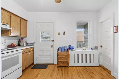 32 Milton St, New Bedford, MA 02740 - Photo 14