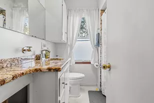 32 Milton St, New Bedford, MA 02740 - Photo 24