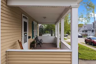 32 Milton St, New Bedford, MA 02740 - Photo 4