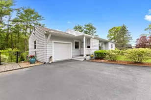 9 Cole Ave, Gloucester, MA 01930 - Photo 2