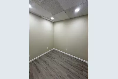 1036 Chicopee St, Chicopee, MA 01013 - Photo 4