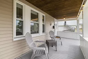 12 Lakeview Ave, Reading, MA 01867 - Photo 4