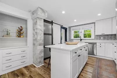 12 Lakeview Ave, Reading, MA 01867 - Photo 12