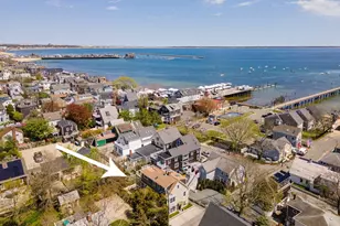 3 Franklin St, Provincetown, MA 02657 - Photo 16