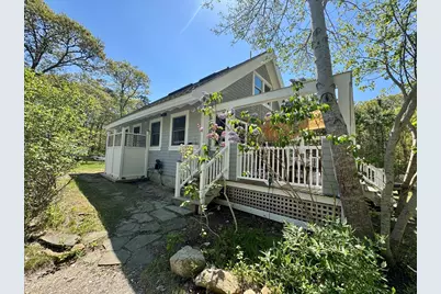 299 Daggett Ave #A, Tisbury, MA 02568 - Photo 10