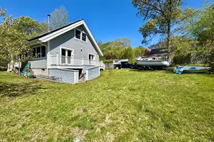 299 Daggett Ave, Tisbury, MA 02568 - Photo 14