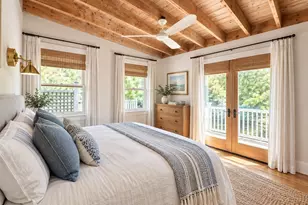 299 Daggett Ave, Tisbury, MA 02568 - Photo 8