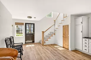 16 Prospect St, Dartmouth, MA 02748 - Photo 28