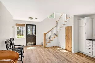 16 Prospect St, Dartmouth, MA 02748 - Photo 28