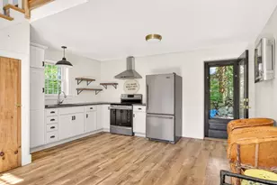 16 Prospect St, Dartmouth, MA 02748 - Photo 30