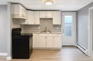 43 Gledhill Ave, Everett, MA 02149 - Photo 2
