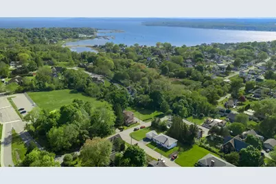 32 Mohill Ave, Swansea, MA 02777 - Photo 6