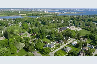 32 Mohill Ave, Swansea, MA 02777 - Photo 8