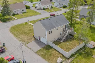 1066 Spencer, Fall River, MA 02721 - Photo 20
