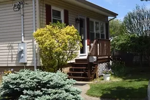 78 Munsey Ave, Swansea, MA 02777 - Photo 2