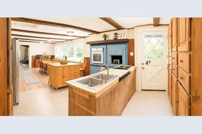 77 Center St, Carver, MA 02330 - Photo 14