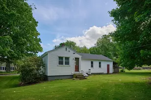 4 Petticoat Hill Rd, Williamsburg, MA 01096 - Photo 24