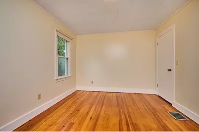 4 Petticoat Hill Rd, Williamsburg, MA 01096 - Photo 18