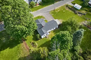 4 Petticoat Hill Rd, Williamsburg, MA 01096 - Photo 28