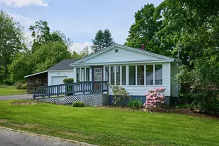 4 Petticoat Hill Rd, Williamsburg, MA 01096 - Photo 2